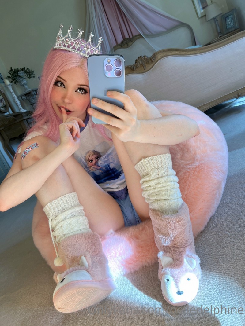 Belle delphine may 2022
